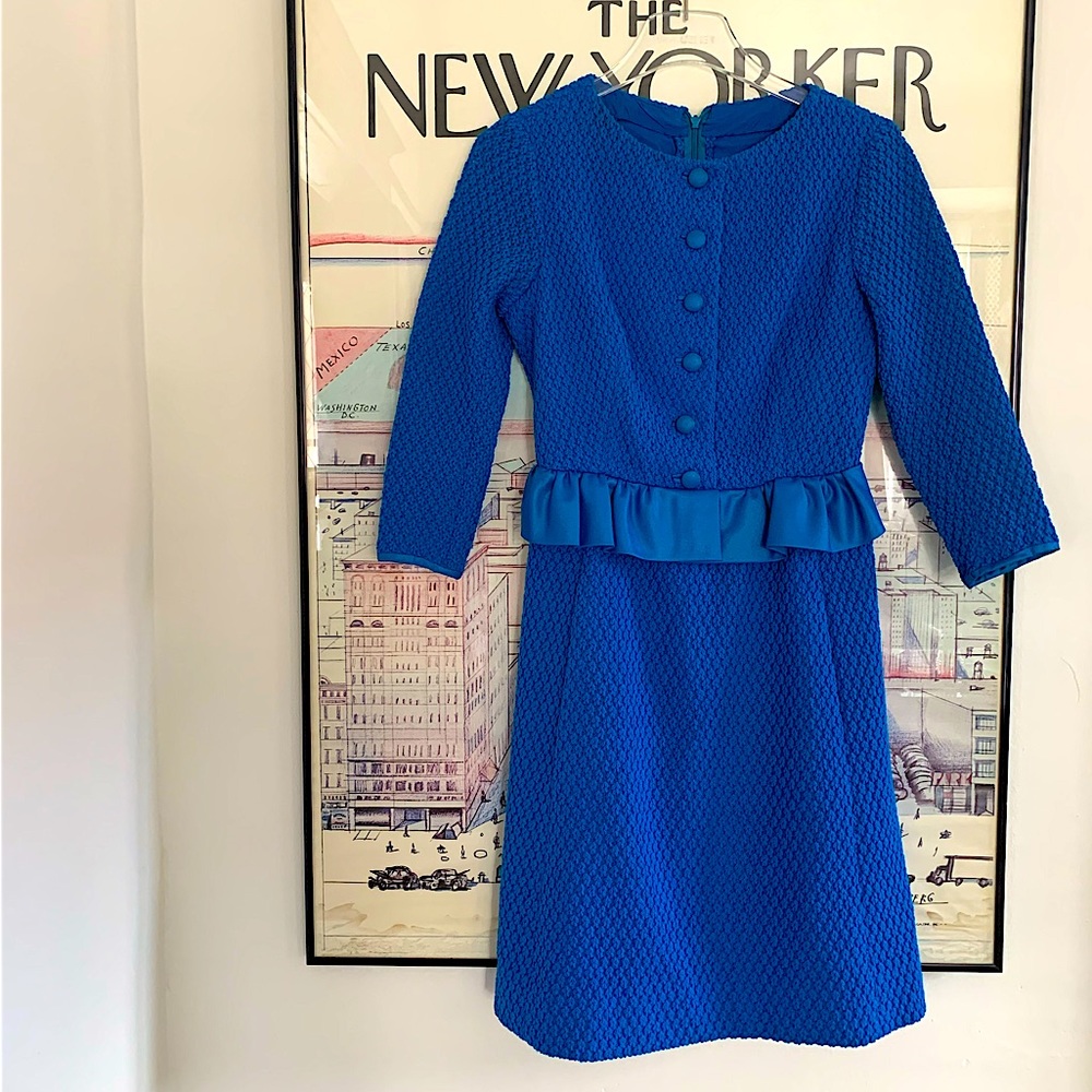 Vintage royal blue popcorn knit dress with peplum & pockets zipper back size 2/4